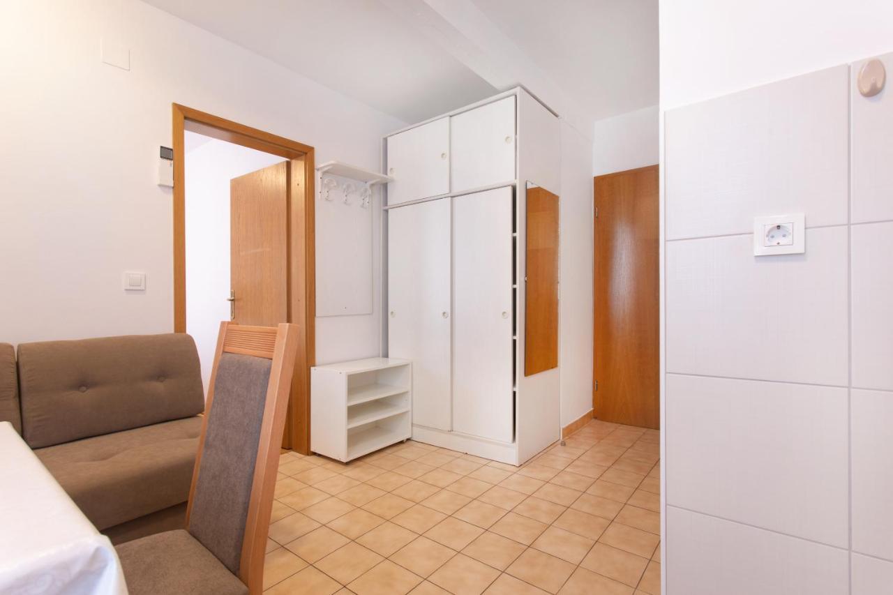 Apartmaji Pri Perotu Izola Luaran gambar