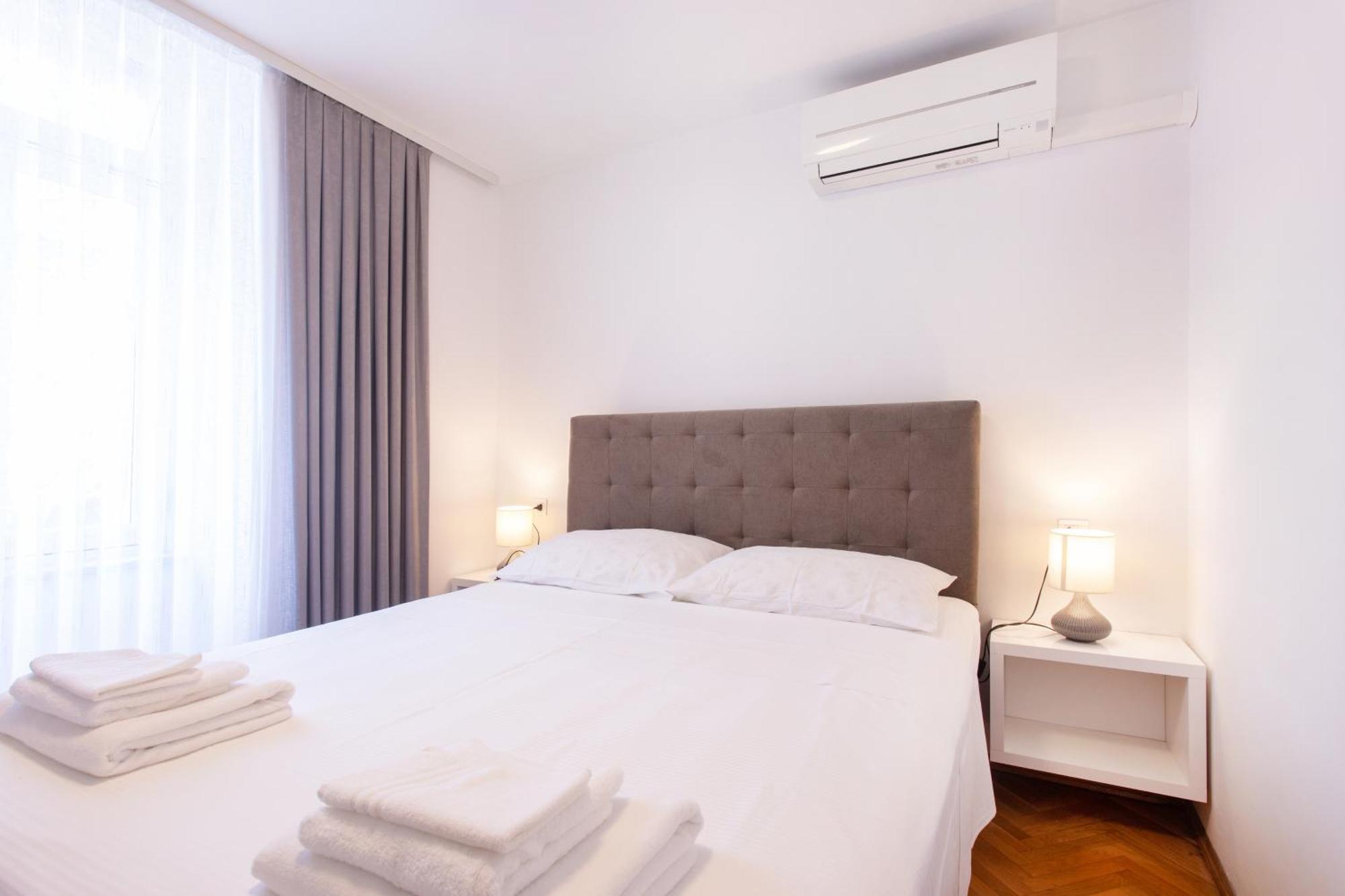 Apartmaji Pri Perotu Izola Luaran gambar