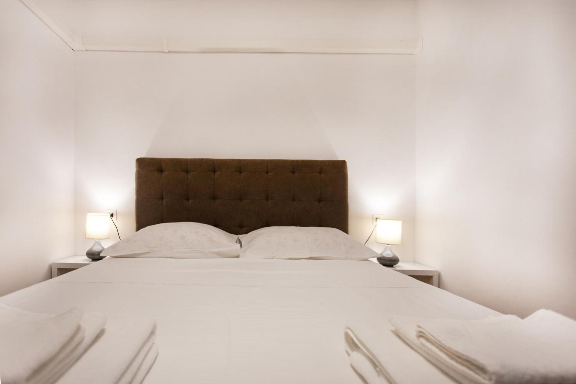 Apartmaji Pri Perotu Izola Luaran gambar